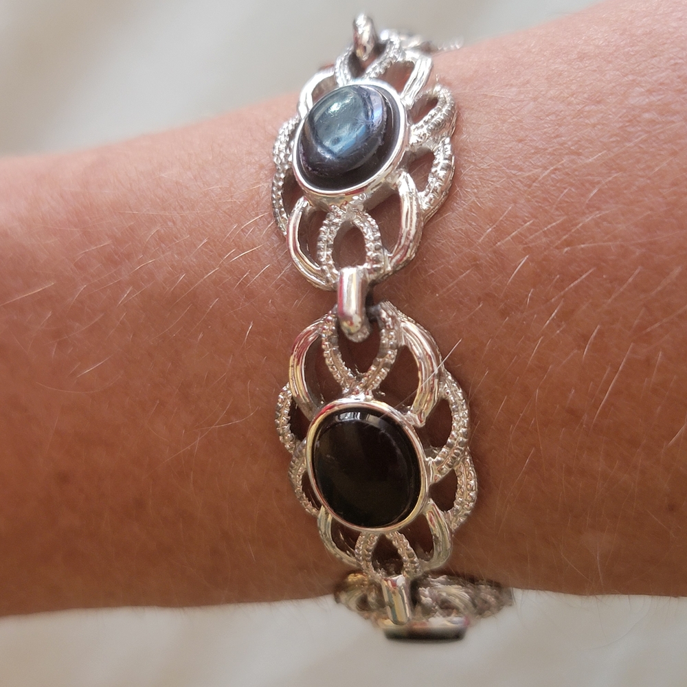 Vintage Sarah Coventry Silver Link Bracelet with Black Inset Accents